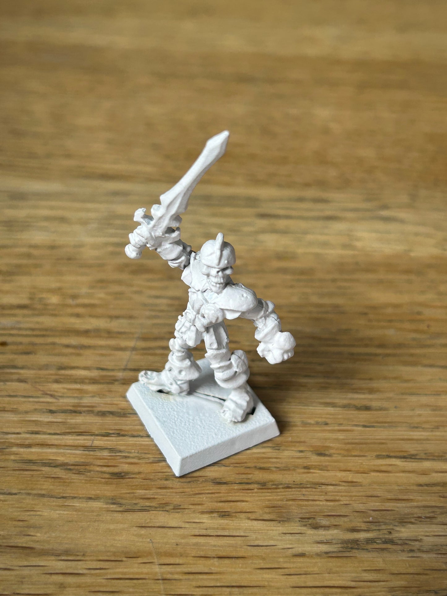 UND2 DUGGLEBY THE TALL UNDEAD CITADEL WARHAMMER FANTASY 1987 VAMPIRE COUNTS