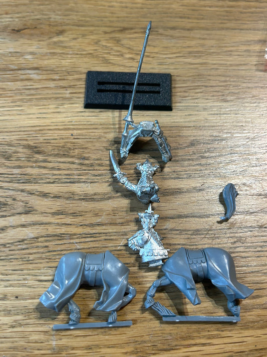 Warhammer Fantasy 5th Edition Bretonnian Grail Knight Champion Metal OOP 1998