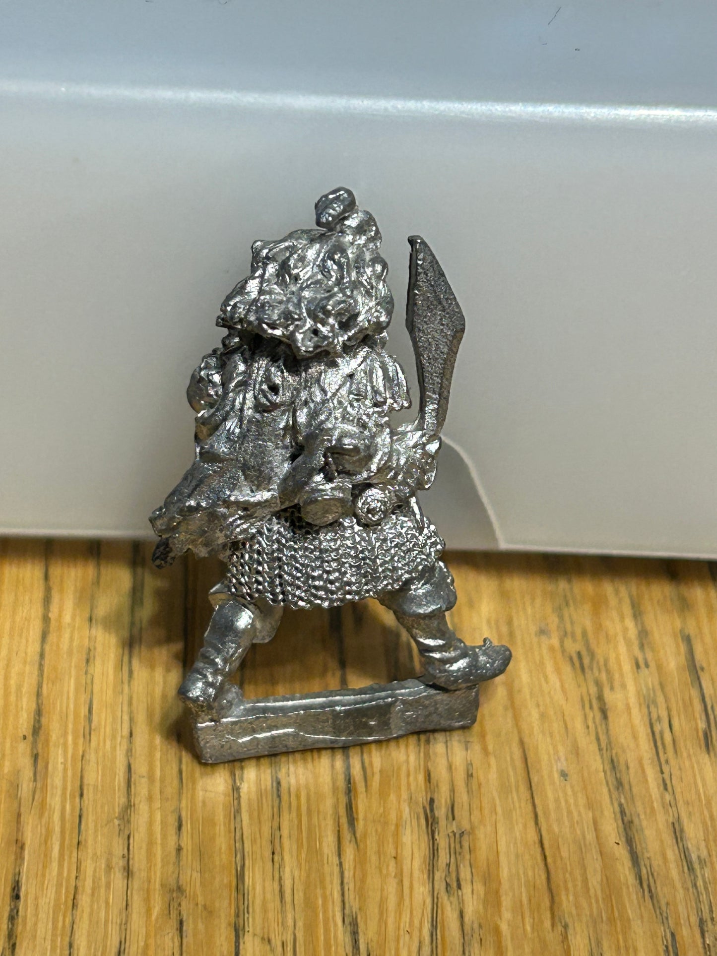 Citadel Warhammer Reg Renown RR4 Mengil Manhide Dark Elf Witch Elf