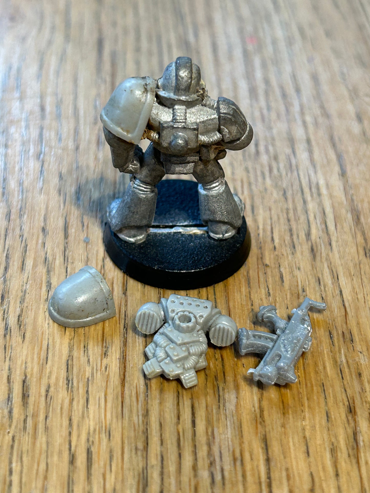 40k Rogue Trader 2nd Ed Space Marine MKVIII Mark 8 Errant Armour Rare Metal OOP