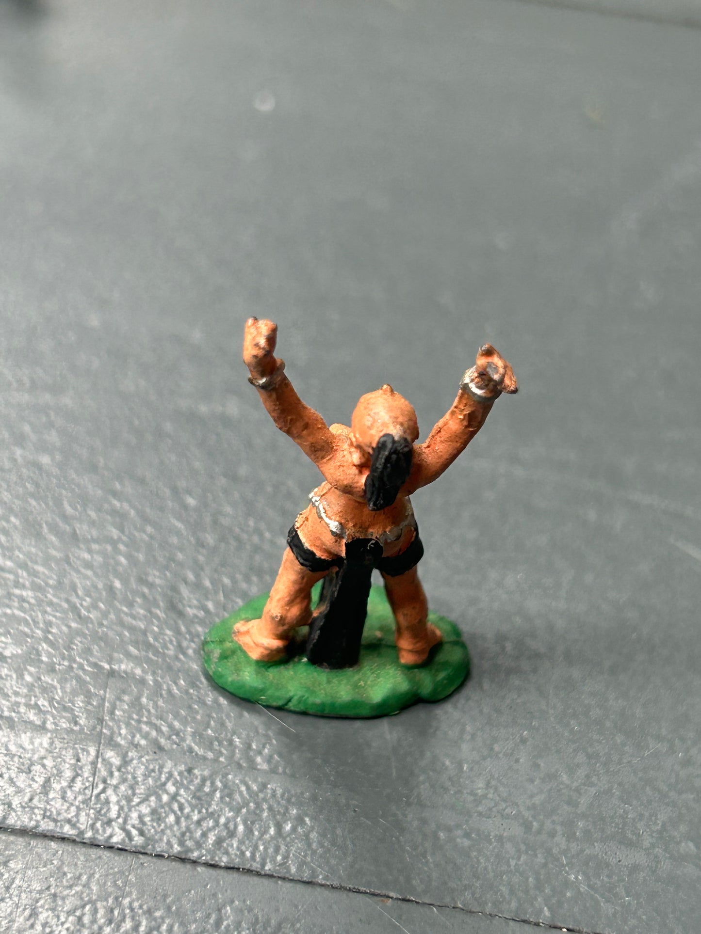 Warhammer fantasy C03 (1C-03)
Female Cleric