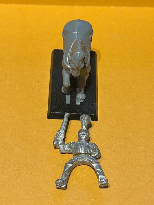 Pistolier Outrider The Empire Citadel Warhammer Fantasy Old World Metal Rider and horse