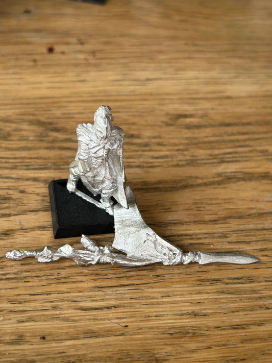 Warhammer Wood Elves metal ELF ETERNAL GUARD standard bearer