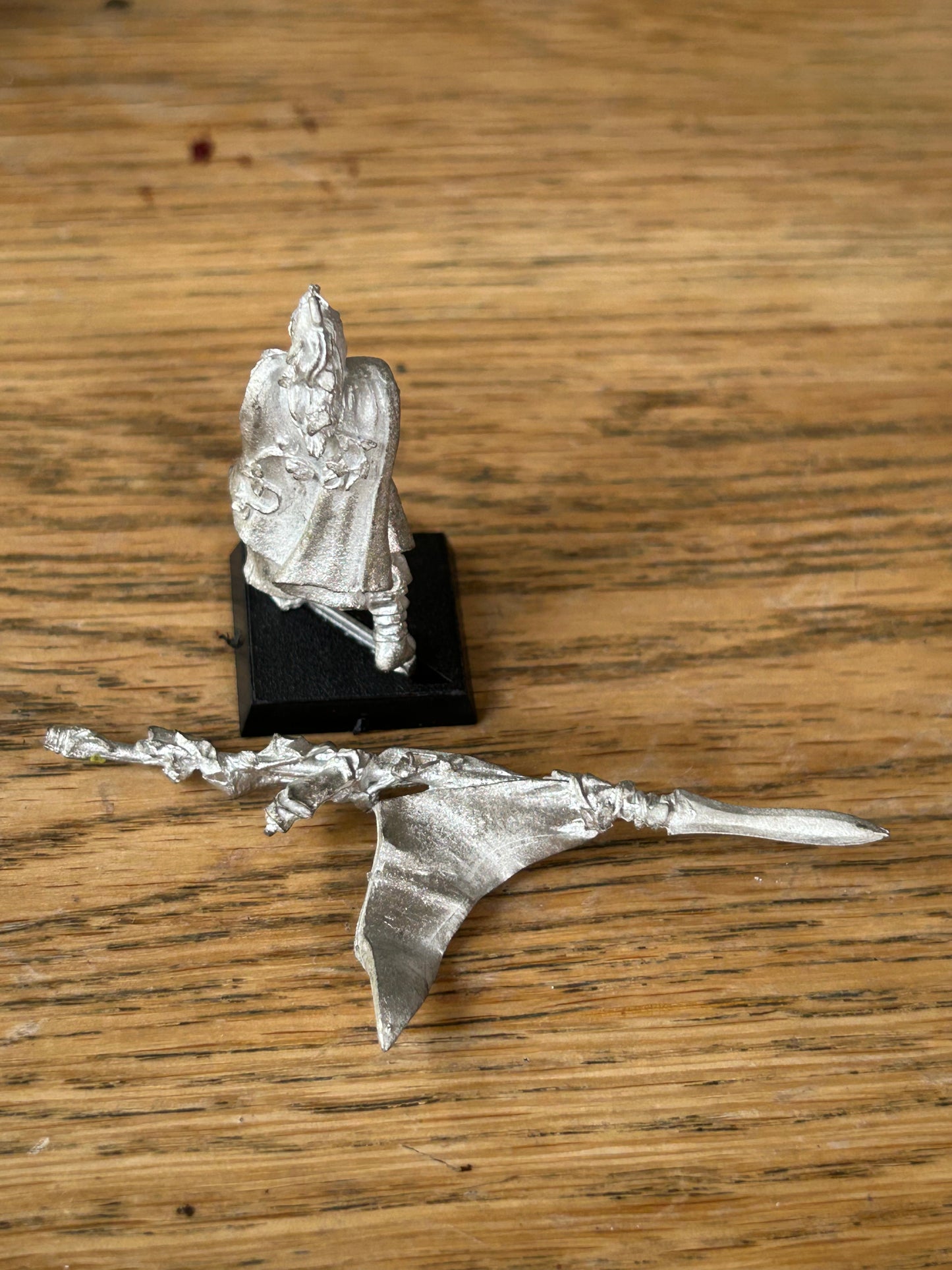 Warhammer Wood Elves metal ELF ETERNAL GUARD standard bearer