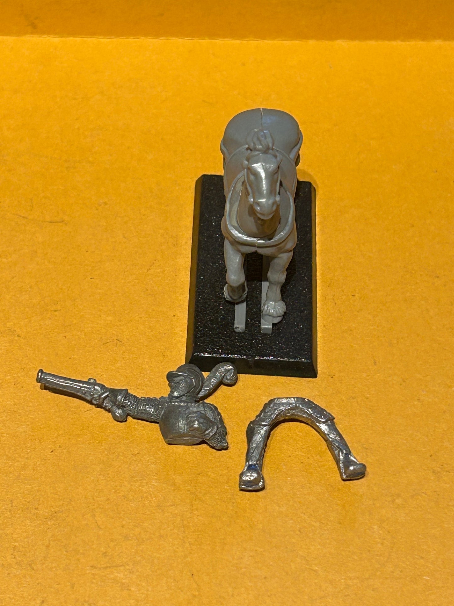 Pistolier Outrider The Empire Citadel Warhammer Fantasy Old World Metal Rider and horse