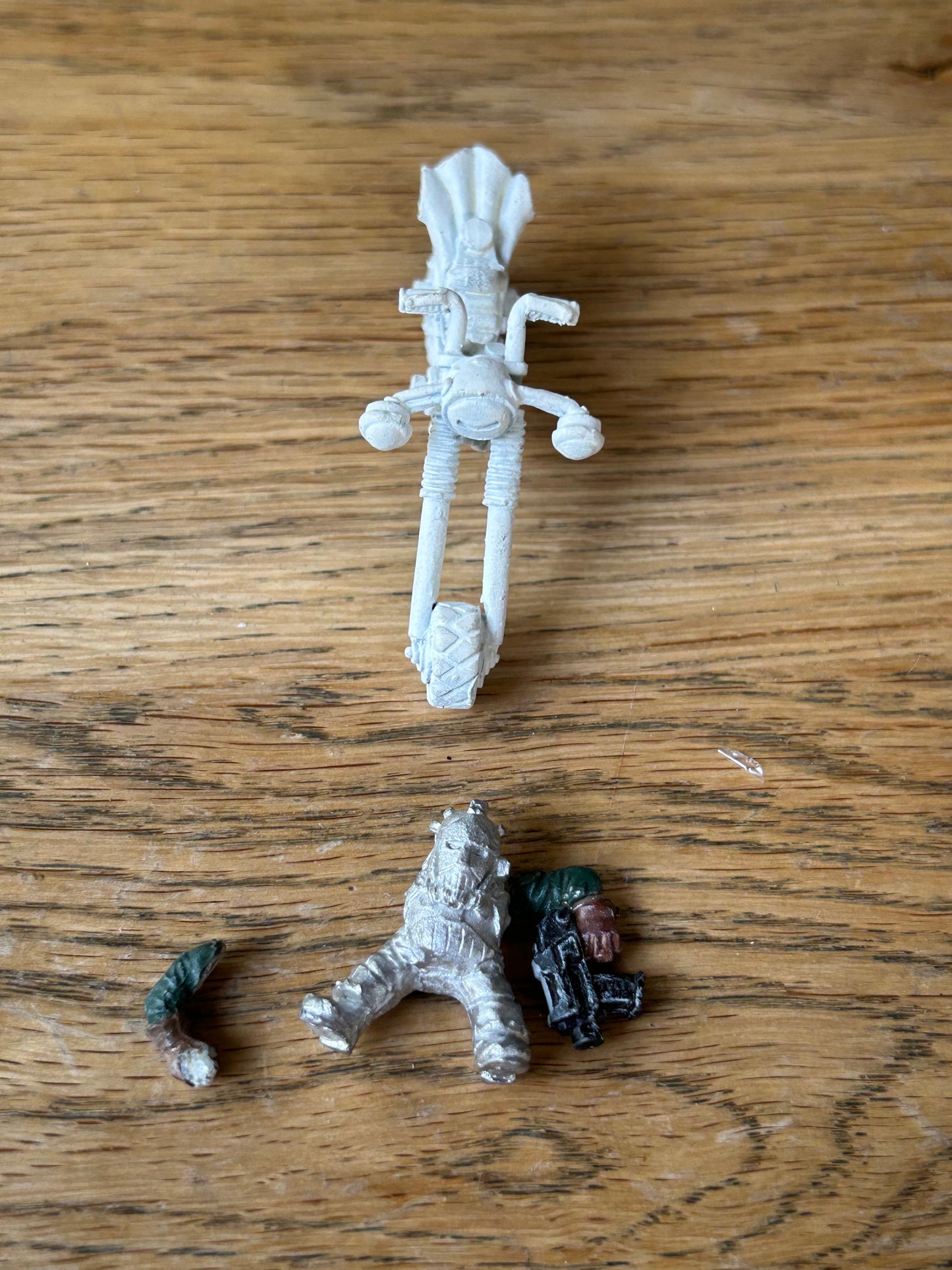 Warhammer 40k Rogue Trader Squat Hearthguard on bike