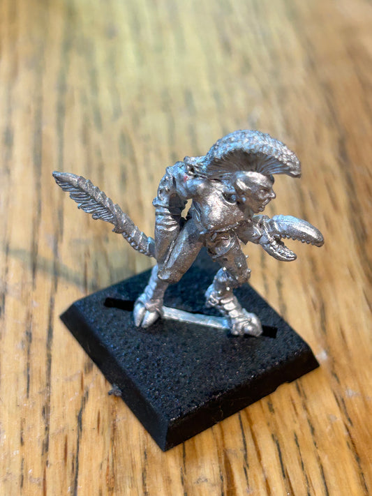 Daemonette of Slaanesh Lewdbeast Realm of Chaos Metal Citadel
