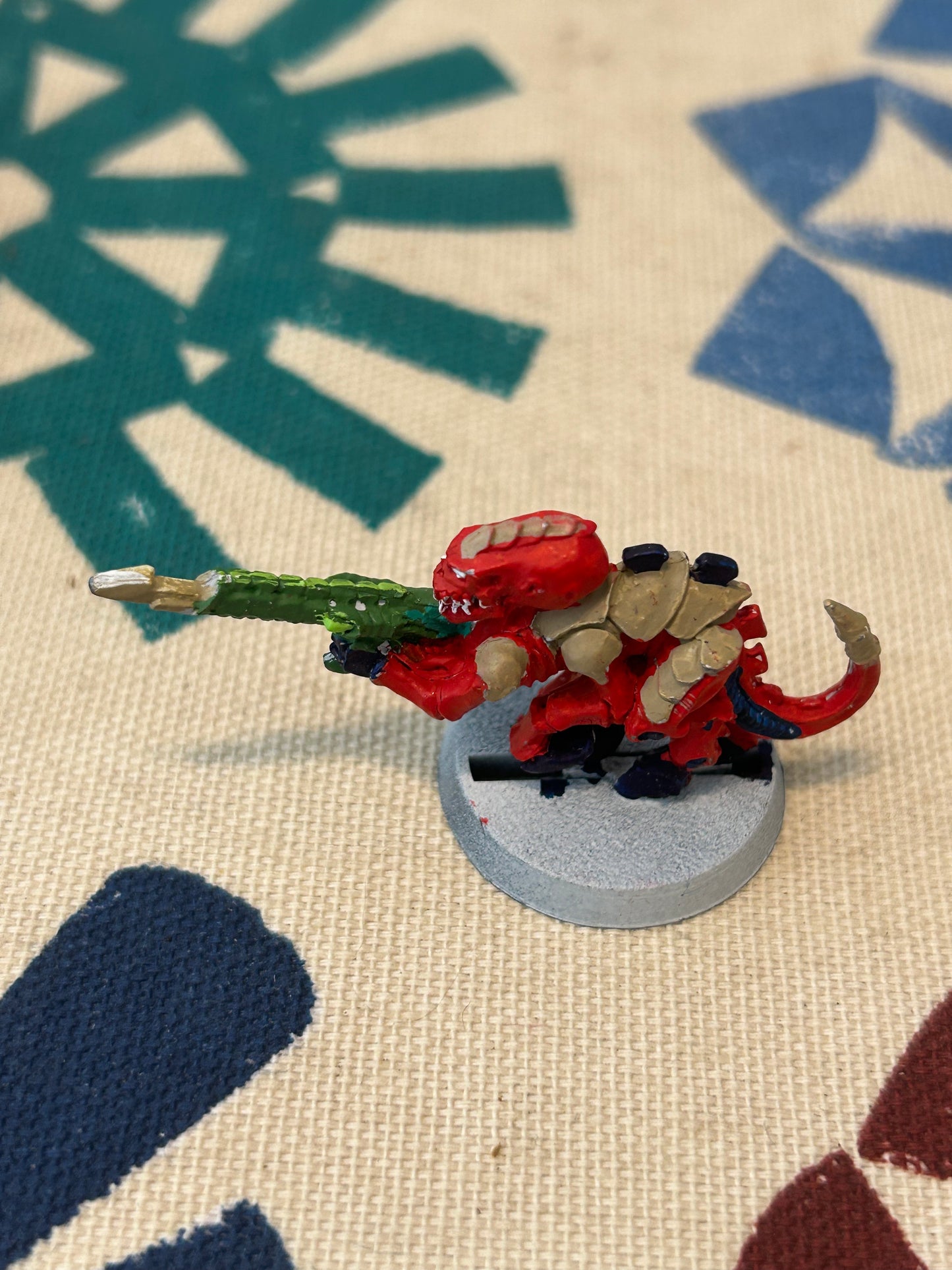 Tyranid Termagant Spike Rifle - Warhammer 40K Games Workshop Metal Painted.