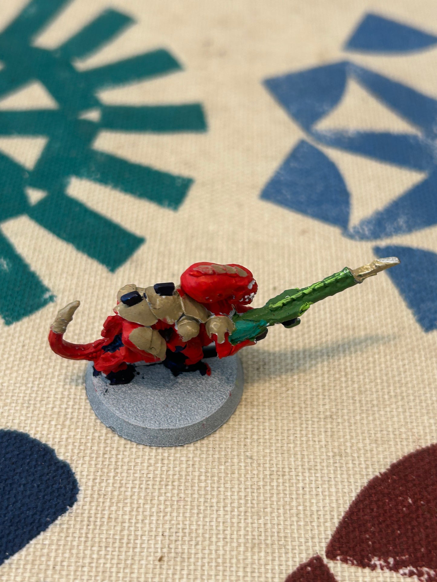 Tyranid Termagant Spike Rifle - Warhammer 40K Games Workshop Metal Painted.