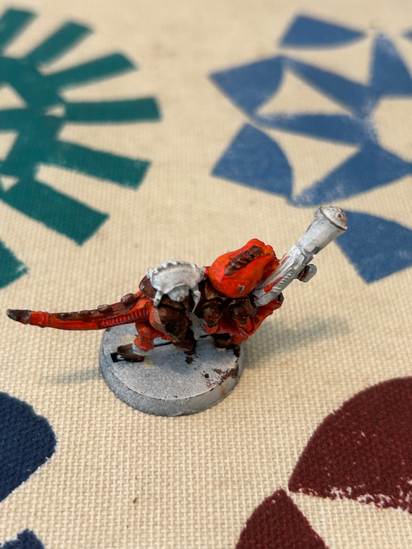 Vintage Warhammer 40k Tyranids 'Termagant With Strangleweb Metal