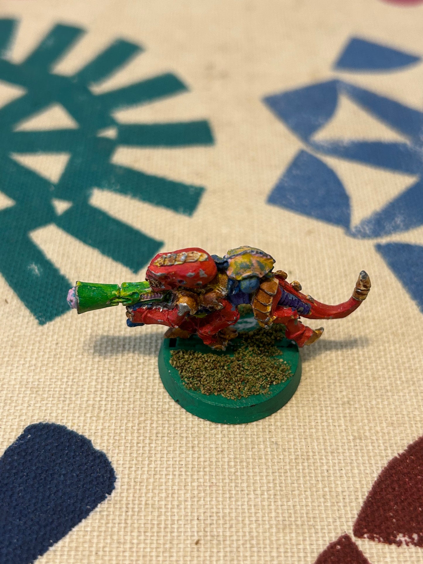 Vintage Warhammer 40k Tyranids 'Termagant With Strangleweb Metal