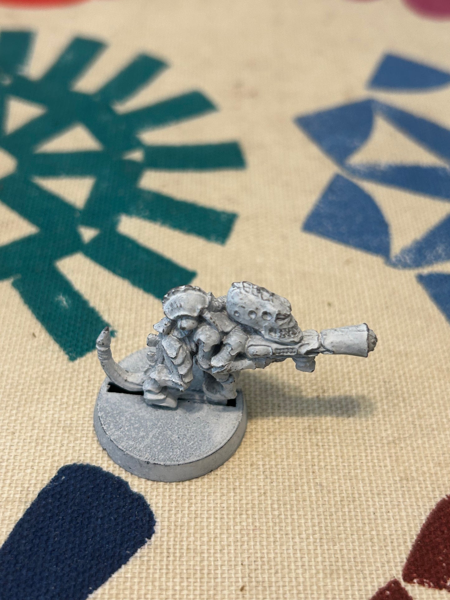 Vintage Warhammer 40k Tyranids 'Termagant With Strangleweb Metal