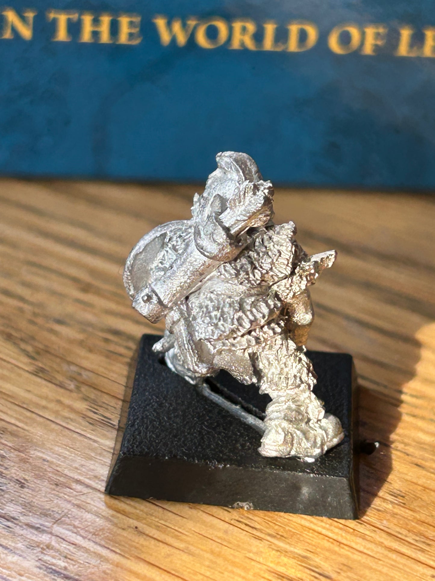 Lord Of The Rings -  ME-74 -  Snagga Goblin with bow, 1985