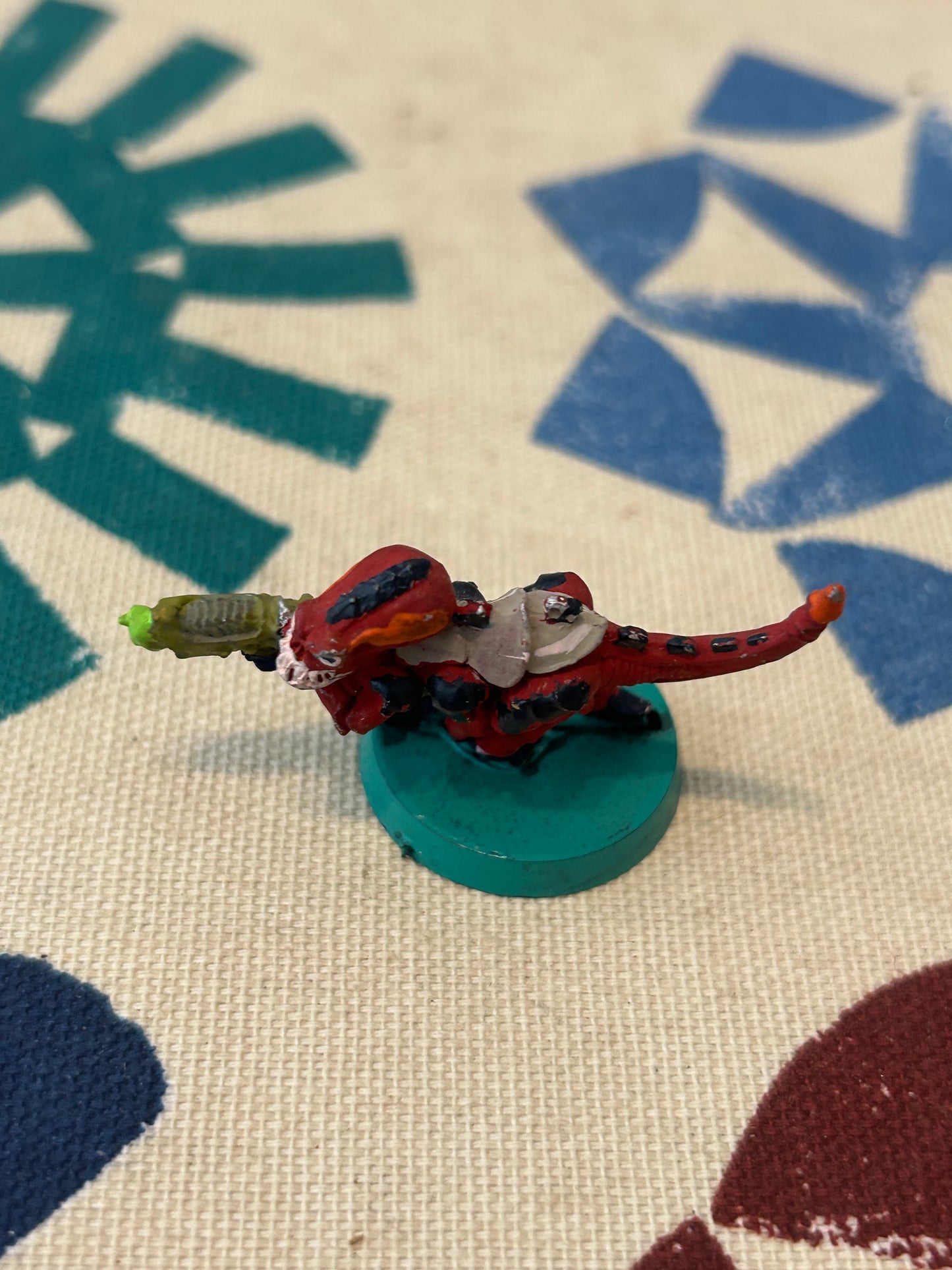 Vintage Warhammer 40k Tyranids Termagant With Fleshborer Metal