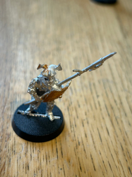 Warhammer Lord of The Rings Easterling warrior metal