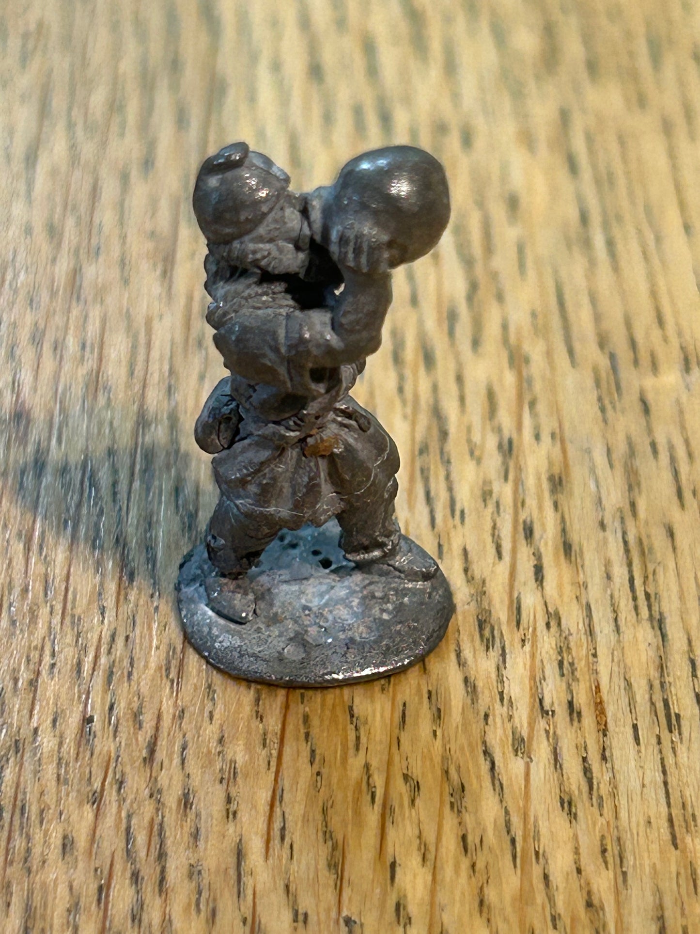 Citadel DA58 (b) Viking Looter Drinking Metal Miniature Fantasy