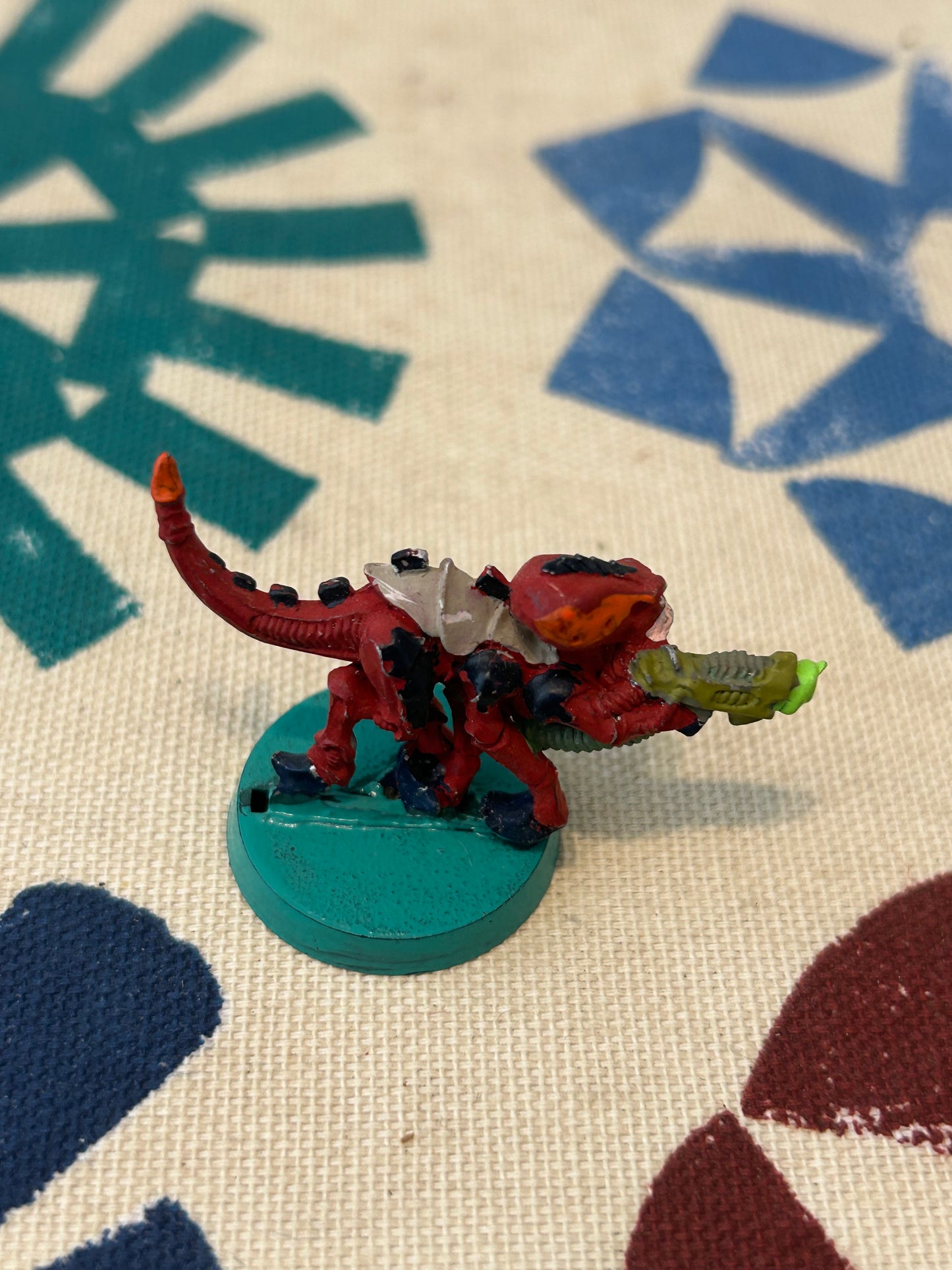Vintage Warhammer 40k Tyranids Termagant With Fleshborer Metal
