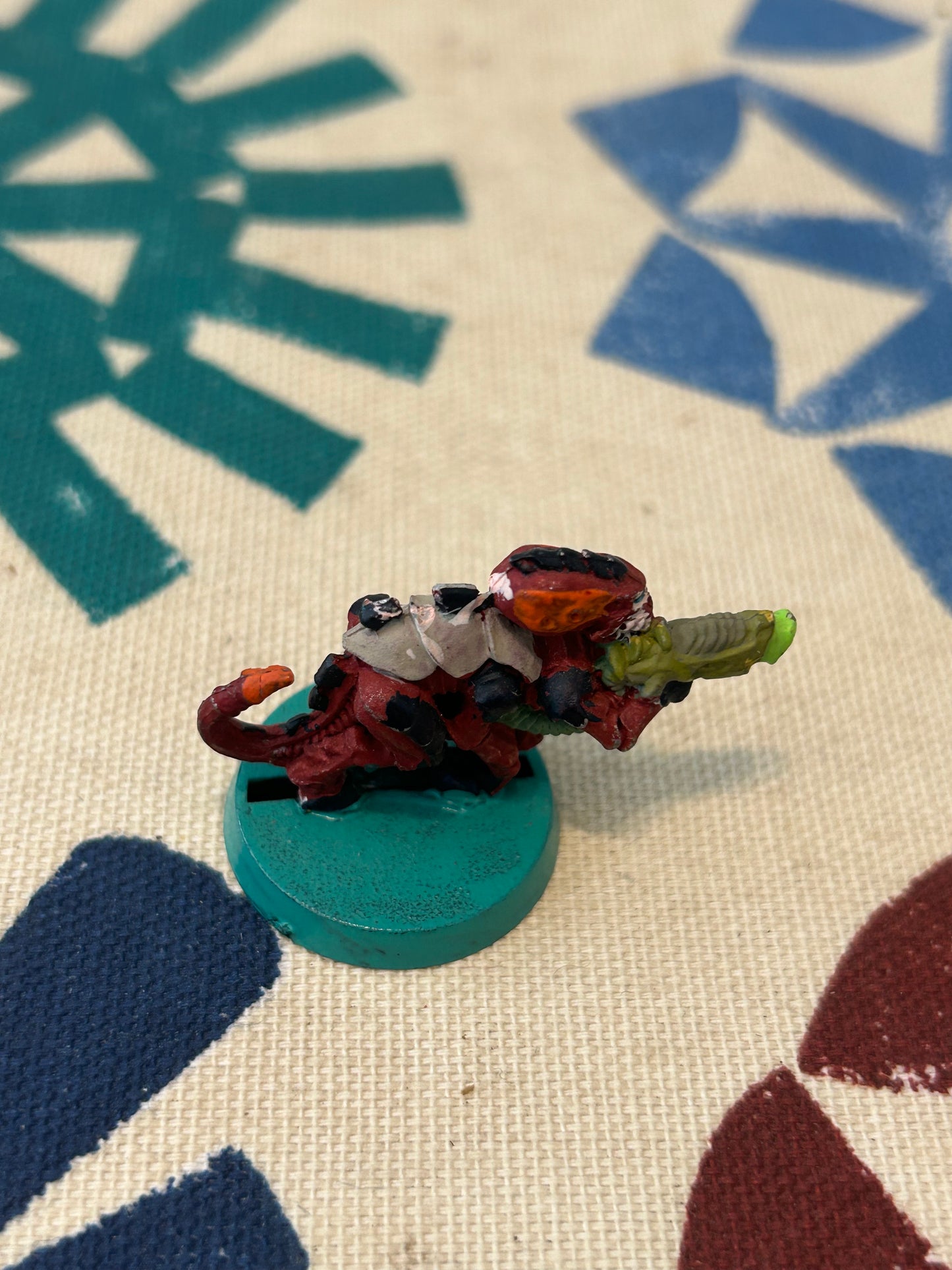 Vintage Warhammer 40k Tyranids Termagant With Fleshborer Metal