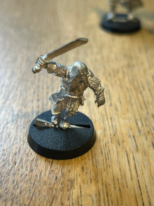 Metal Red Eye Mordor Uruk Hai LOTR - Warhammer / Lord of the Rings