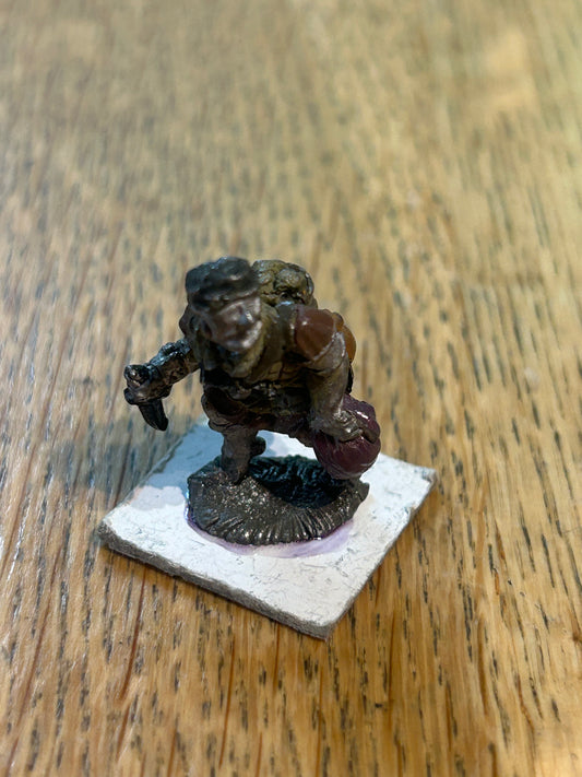 Citadel C04 Thieves Thief with Dagger C04/1a Games Workshop Warhammer Fantasy