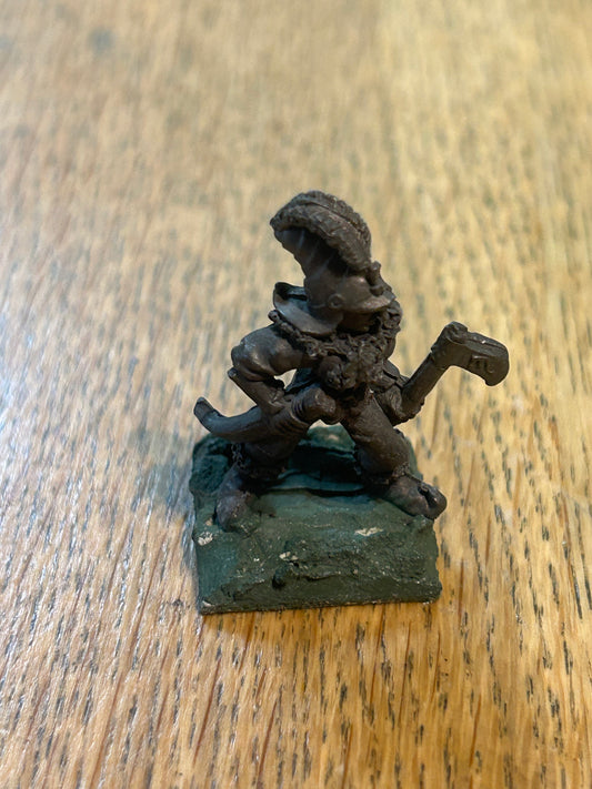 Citadel Miniatures, C08 High Elves, High Elf Fighter Thief