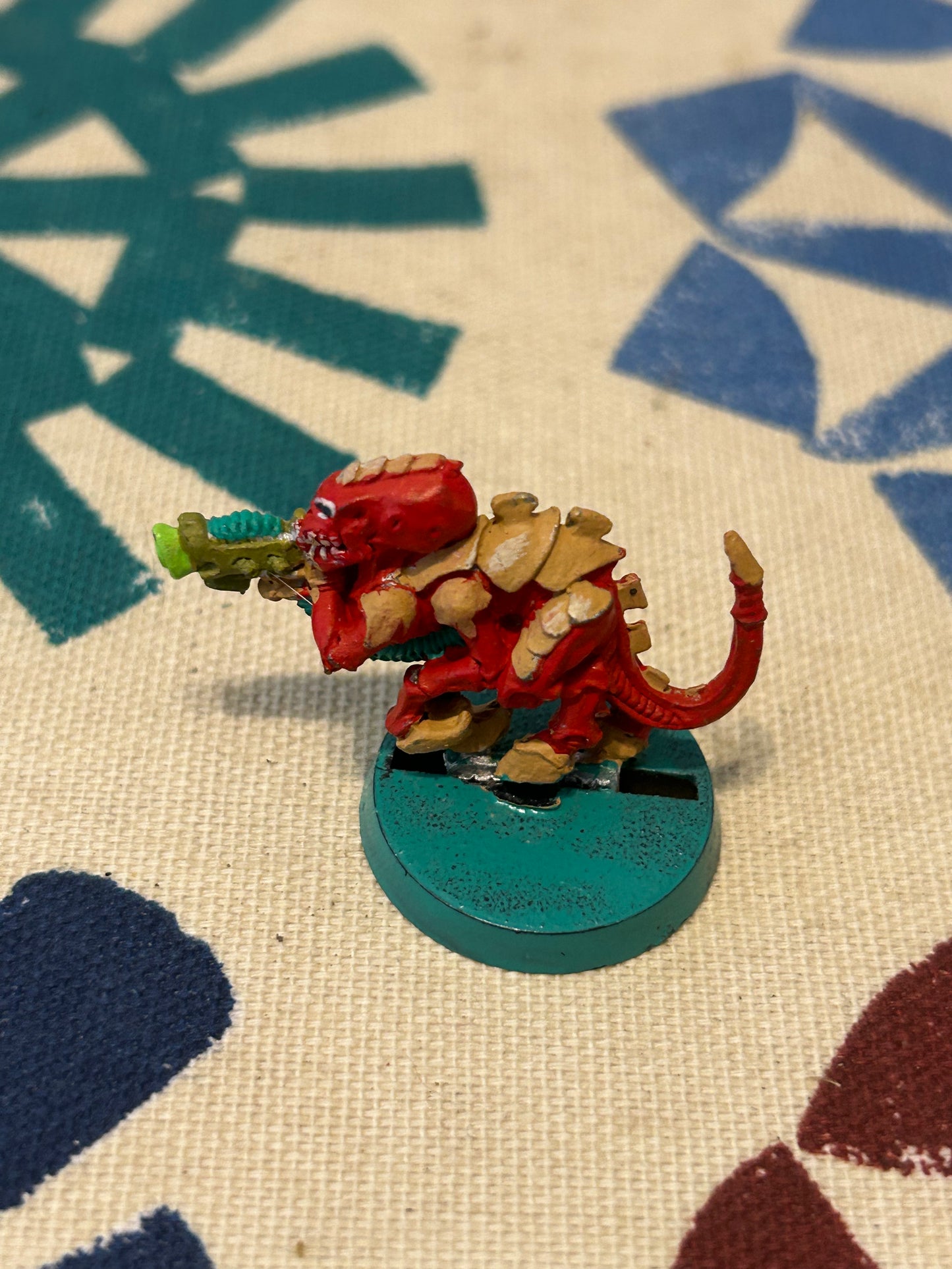 Vintage Warhammer 40k Tyranids 'Termagant With Fleshborer Metal