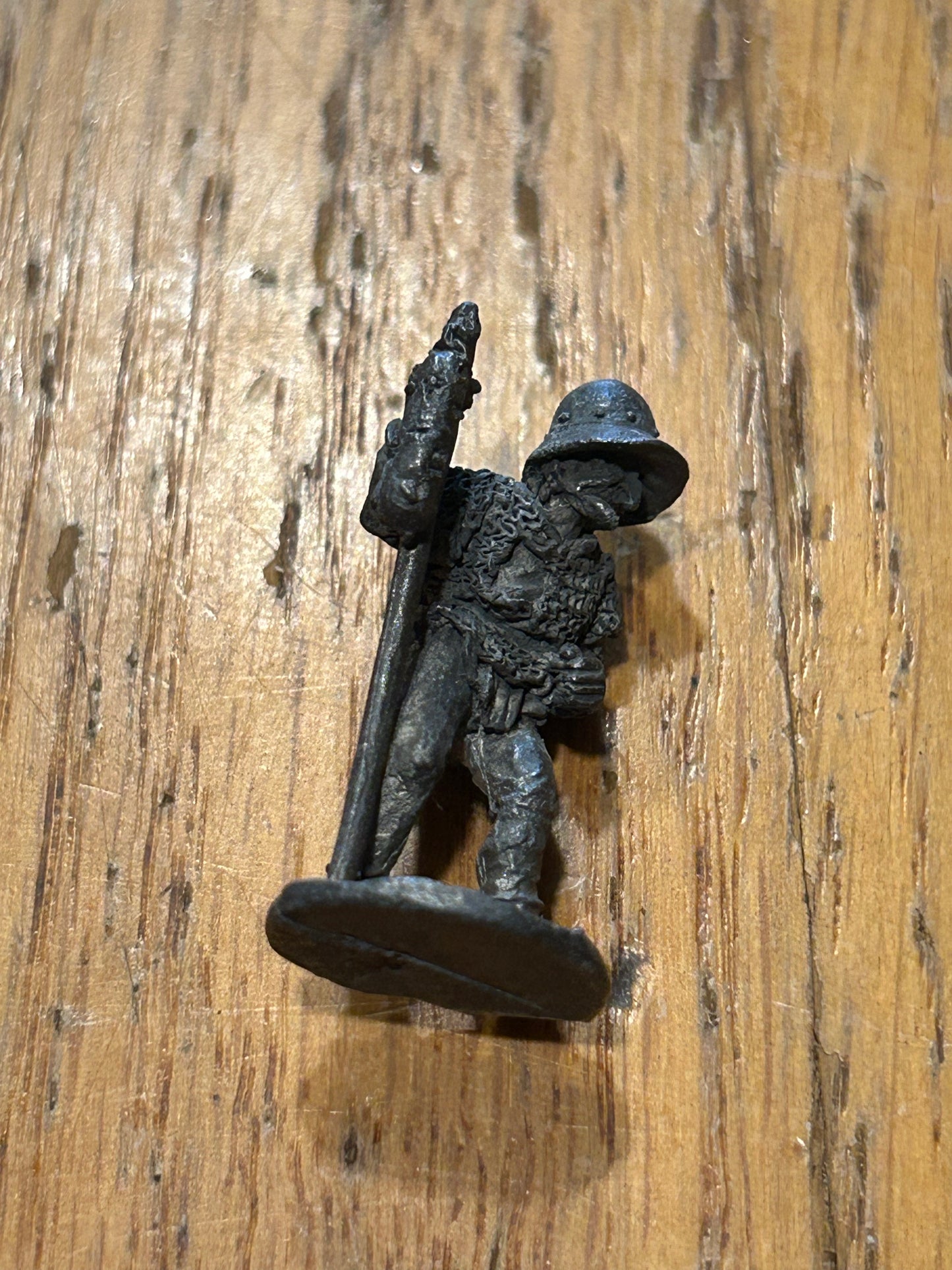 Warhammer fantasy medieval man at arms