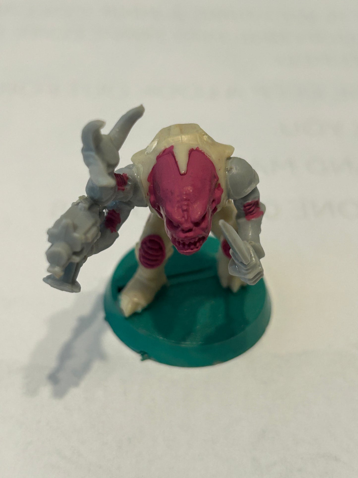 Warhammer 40k/ Rogue Trader Genestealer hybrid  plastic from space hulk expansion