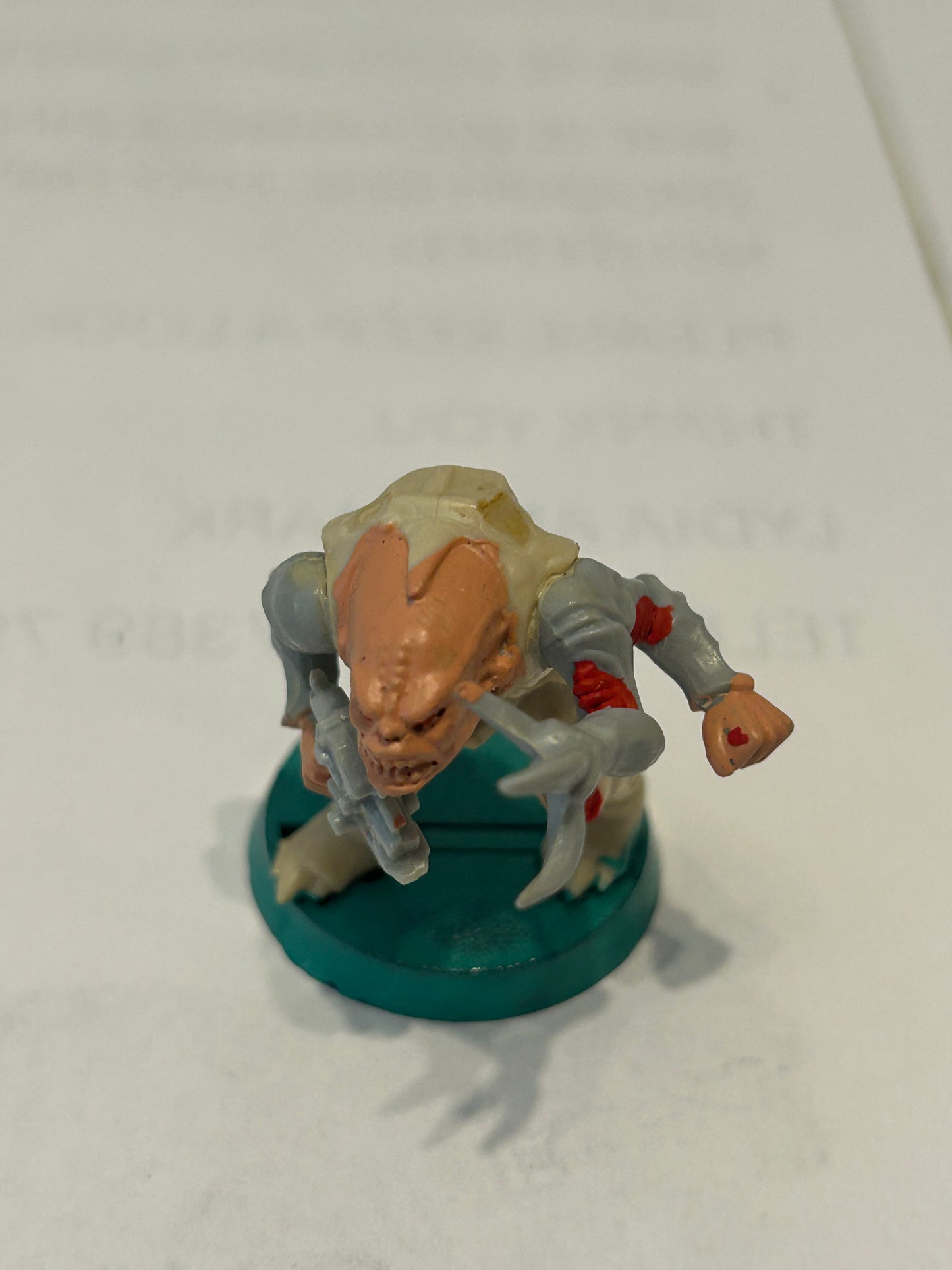Warhammer 40k/ Rogue Trader Genestealer hybrid  plastic from space hulk expansion