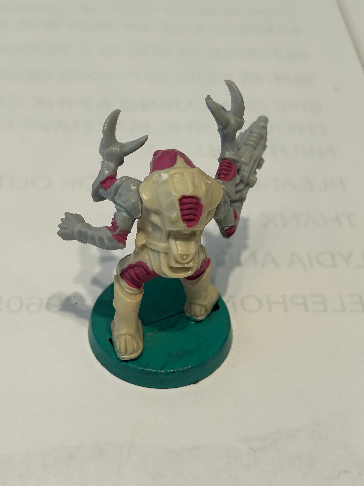 Warhammer 40k/ Rogue Trader Genestealer hybrid  plastic from space hulk expansion