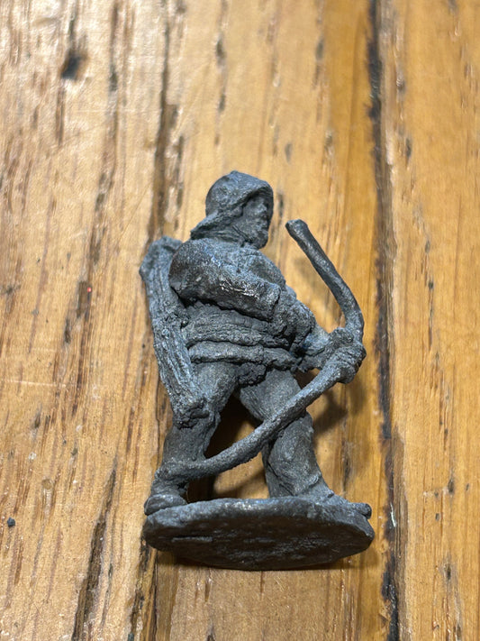 Warhammer fantasy preslotta bretonnian archer (has some wear to his face)