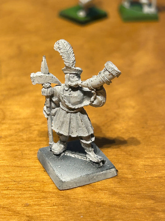 Warhammer Fantasy - Empire Musician On Foot- Games Workshop Metal Oop hammer and horn