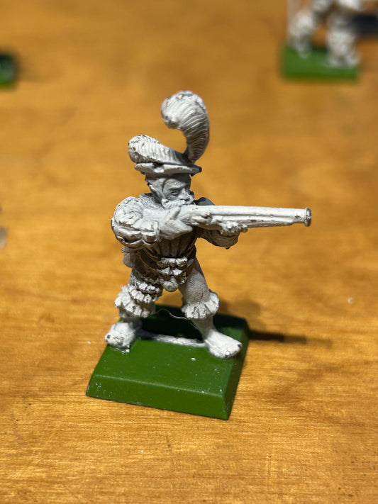 Warhammer fantasy old world empire hand gunner metal early 90’s handgunner