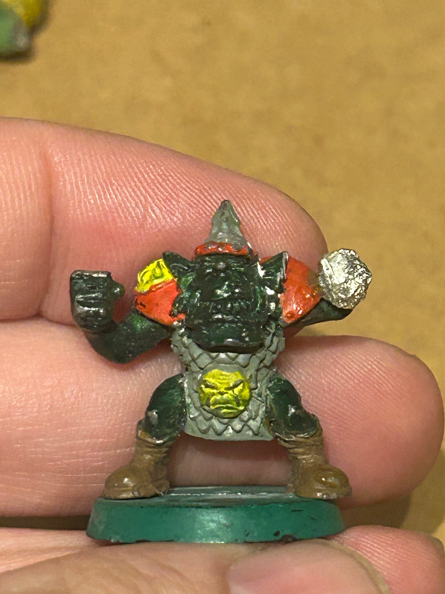 Bloodbowl orc linemen x 3 (2 metal and one plastic) both metal are missing a hand