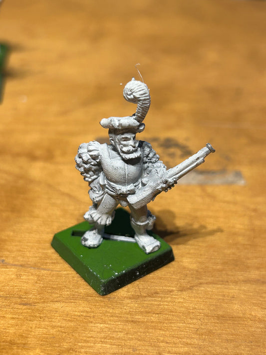Warhammer fantasy old world empire hand gunner metal early 90’s handgunner