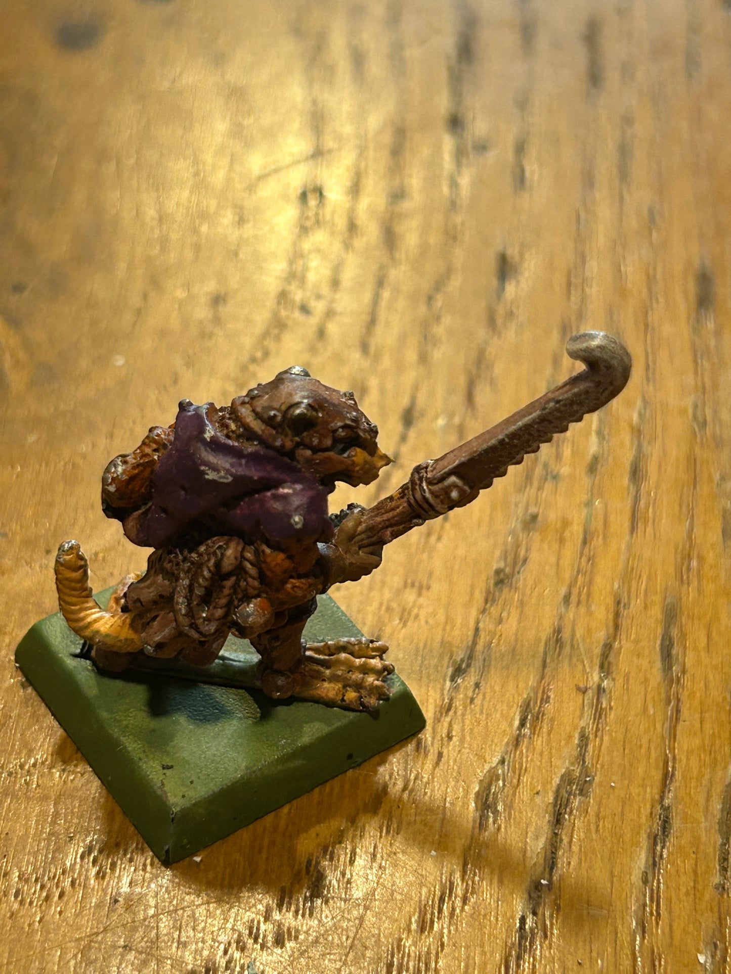Vintage Warhammer Skaven 'Gutter, Clan Rat w. Halberd  C47 1980s Metal
