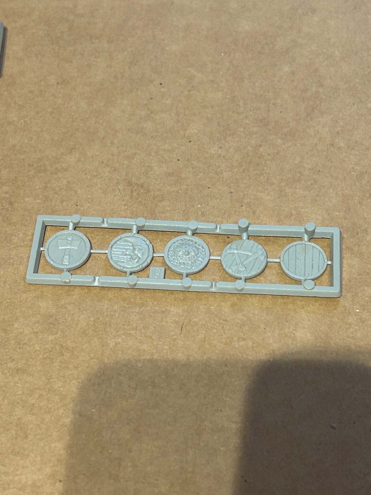 Warhammer fantasy regiments shields Sprue