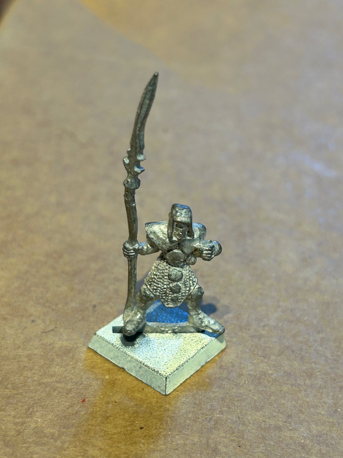 Warhammer fantasy wood elf with spear