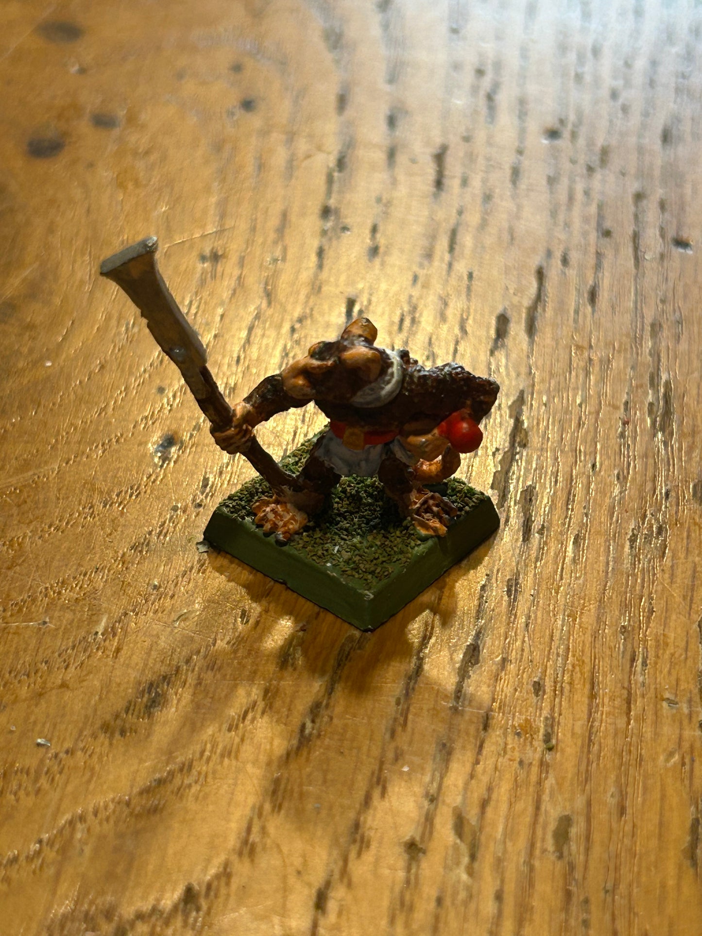 Warhammer fantasy skaven clanrat or slave with halberd slise c47