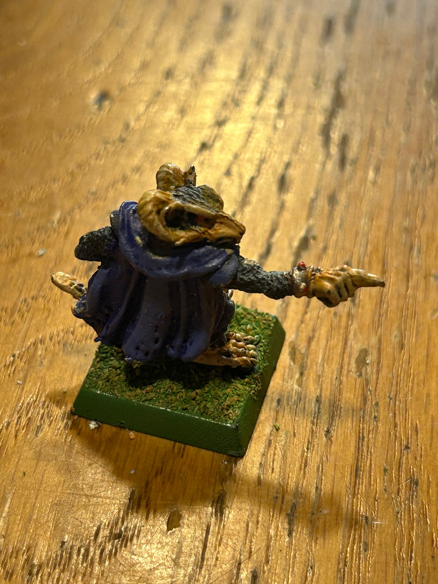C22 Skaven Commander / Clan Skyre with Warplock Pistol Metal Citadel Oldhammer