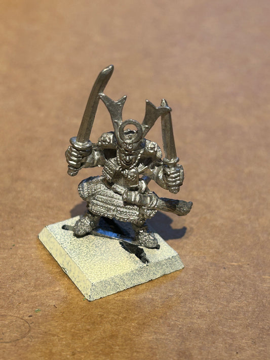 Citadel Warhammer 80s Oriental Hero OH2 Samurai with Two Swords