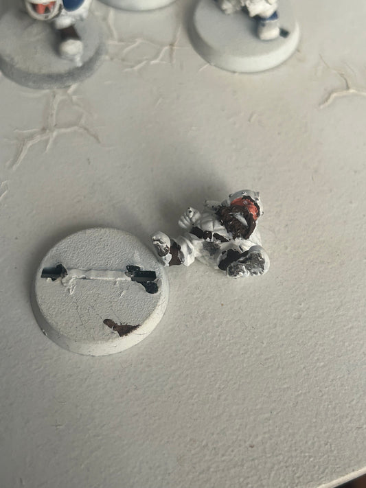 Blood Bowl, Bloodbowl - Dwarf -, kicker - 1988 (tab has broken)