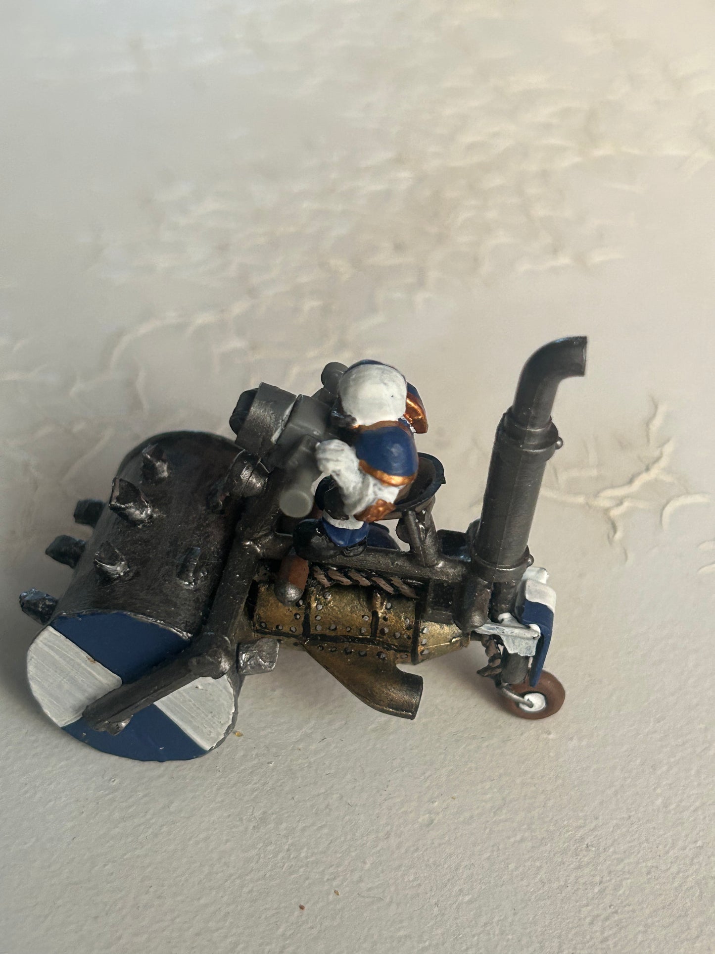Homemade Bloodbowl dwarf death roller with original driver
