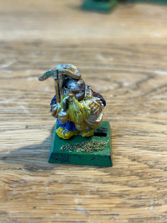 Citadel Warhammer fantasy 90s Marauder Dwarf MM15 Crossbowman crossbow