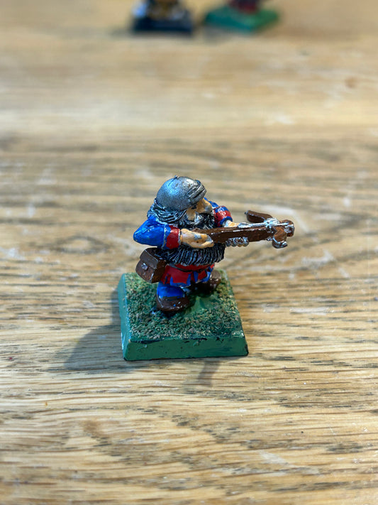 Citadel Warhammer fantasy 90s Marauder Dwarf MM15 Crossbowman crossbow