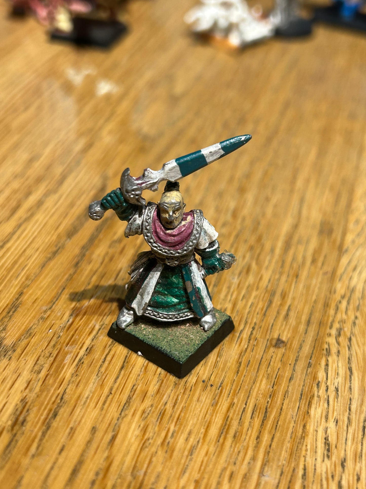 Citadel Warhammer Acolyte of the Light College Miniature (be weapon is broken off and missing)