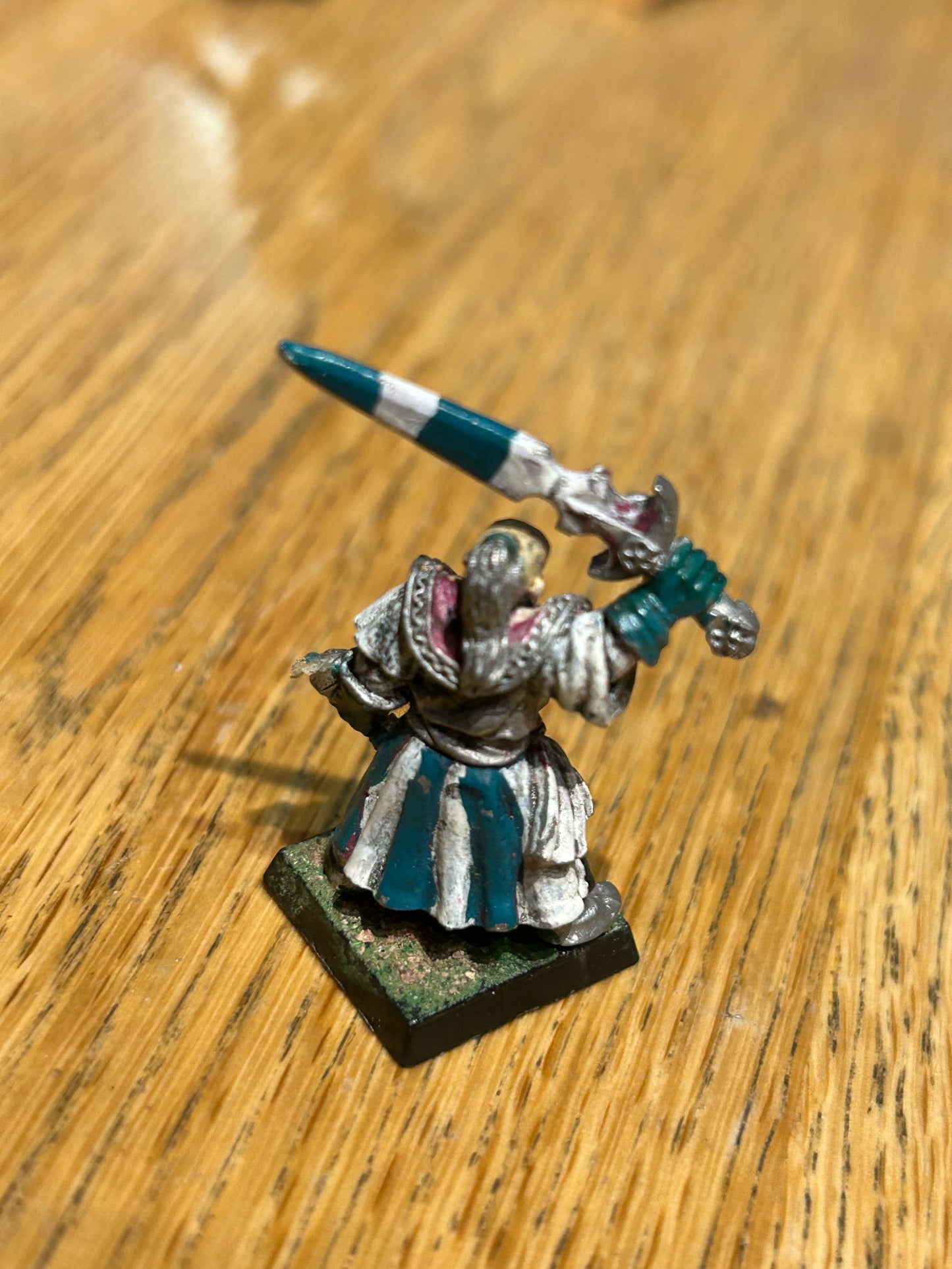 Citadel Warhammer Acolyte of the Light College Miniature (be weapon is broken off and missing)