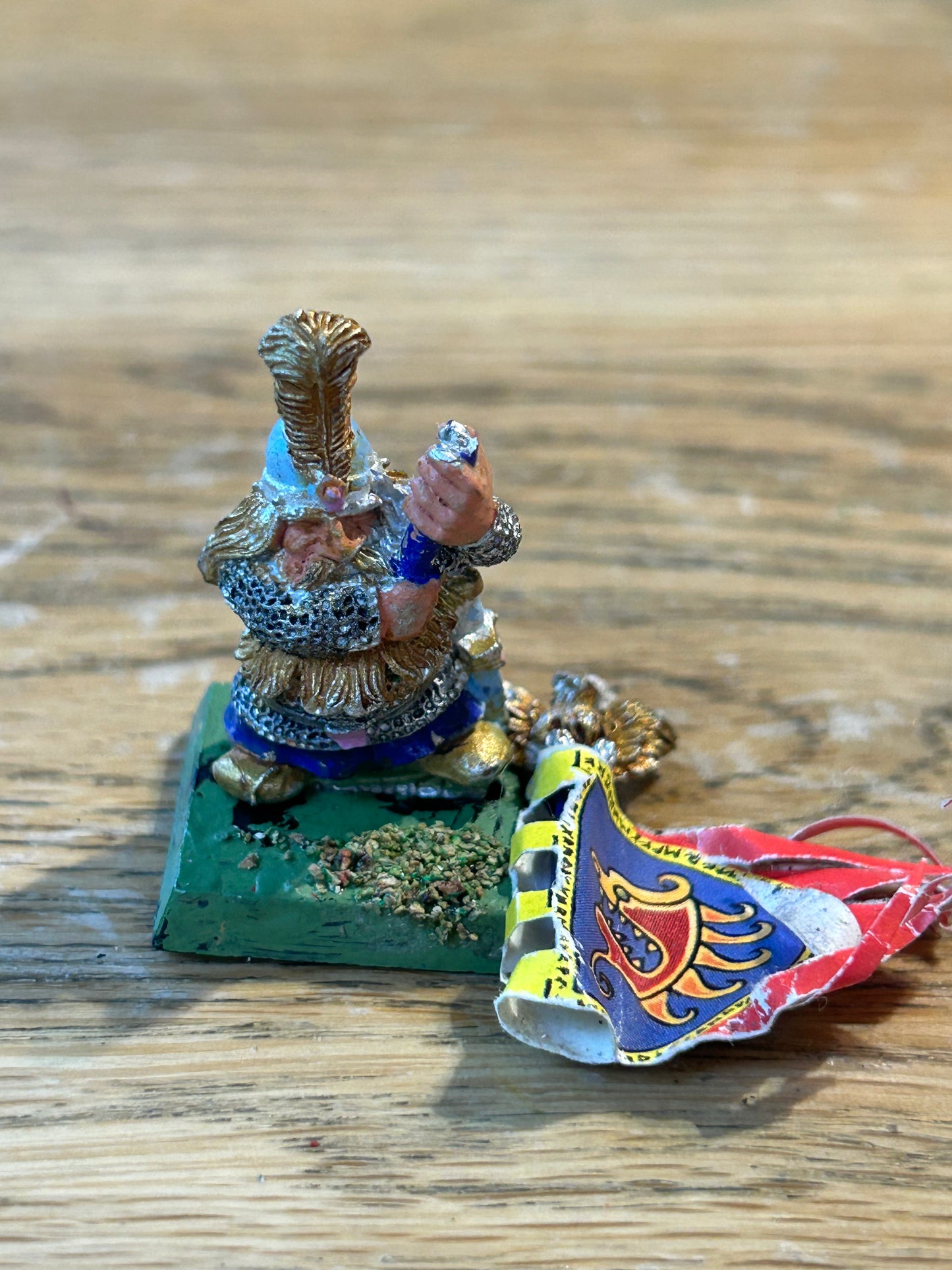 Warhammer fantasy marauder miniatures dwarf standard bearer (standard needs fixing)