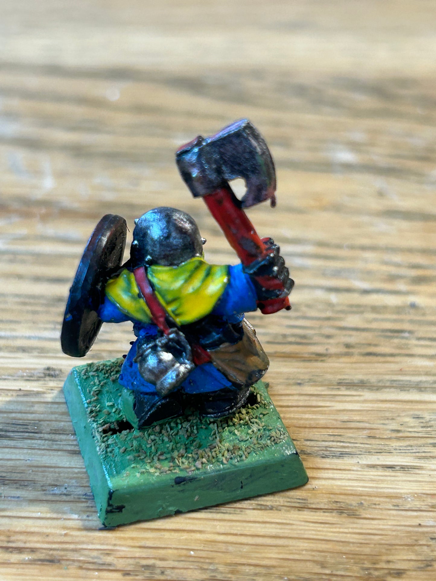 Games Workshop Warhammer Marauder MM15 26 Dwarf Dwarves Clansmen with axe 1992