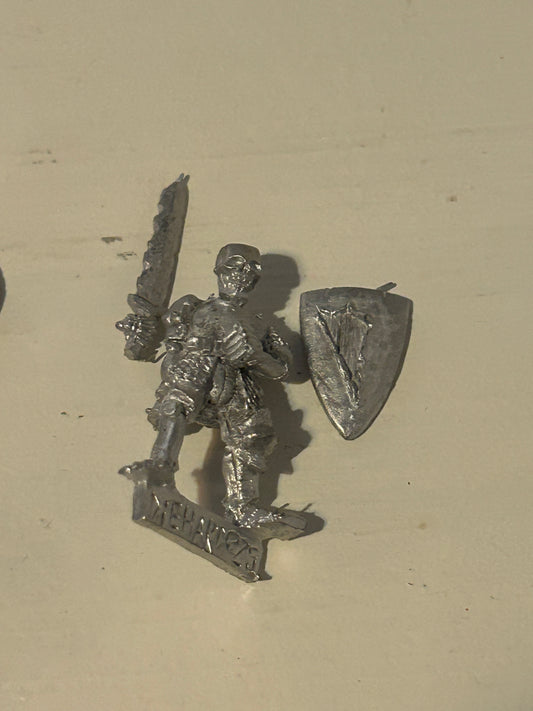 Diehard miniatures Obsidian Legion-Skeletal Renowned Regiment skeleton with sword